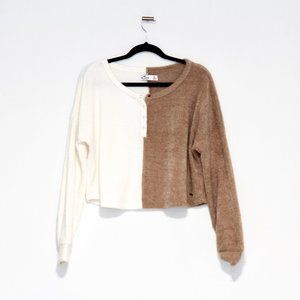 Hollister Split White & Brown Slightly Cropped Soft Sweater